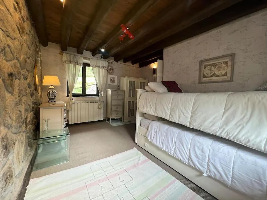 Villa El 15 De Betrén 0*,  España